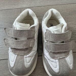 Zara White and Gray Velcro Sneakers
